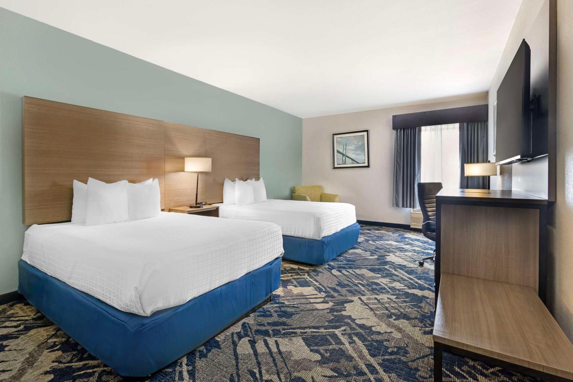 Best Western Savannah Airport Inn & Suites Pooler Exterior photo