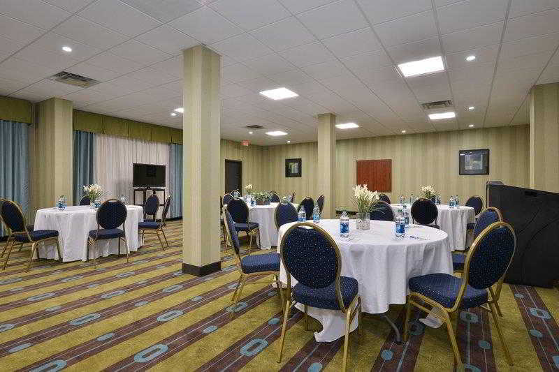 Best Western Savannah Airport Inn & Suites Pooler Exterior photo